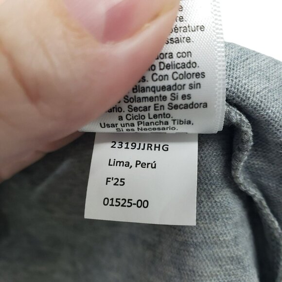 NEW Nation Los Angeles Stevie Top V Neck Relaxed Tee Shirt Capsule Wardrobe - Picture 4 of 9